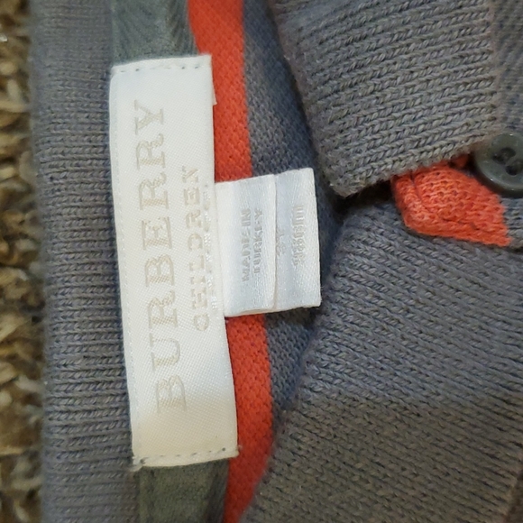 Burberry boys tshirt - Picture 4 of 4